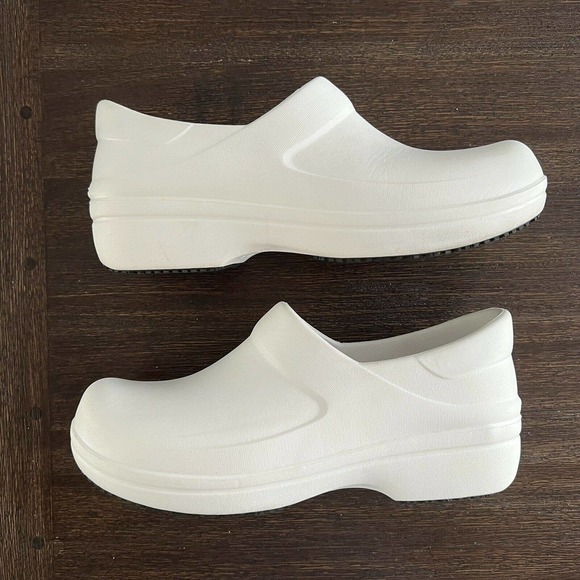 Crocs At Work Neria Pro II Women’s Size 7 Slip Resistant Clogs Shoes White - Picture 6 of 11